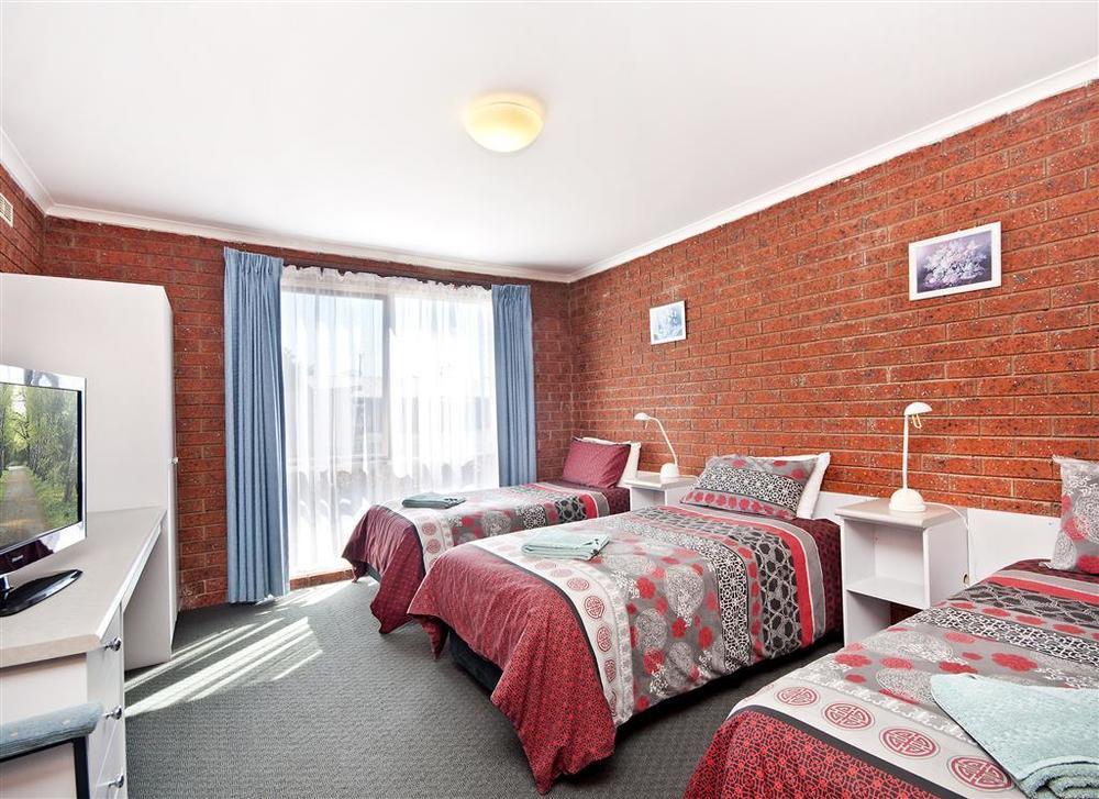 Whalers Rest Motor Inn Портланд Стая снимка