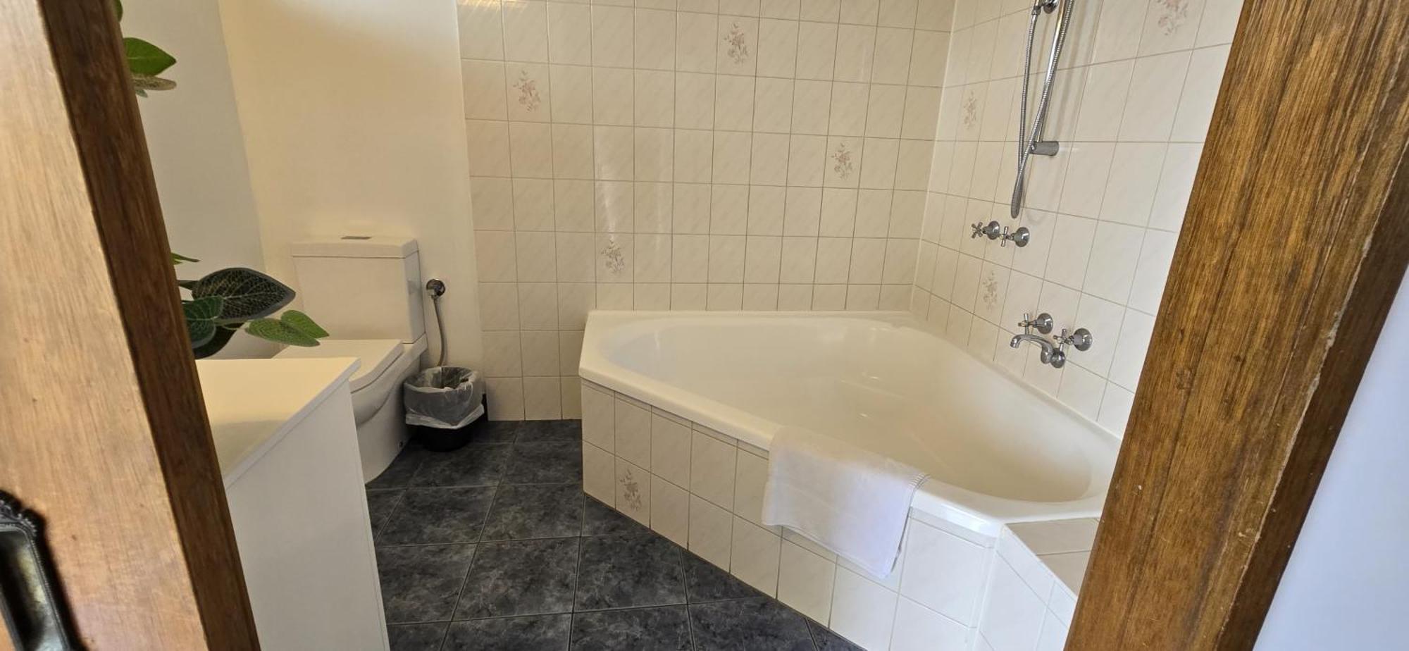 Whalers Rest Motor Inn Портланд Екстериор снимка