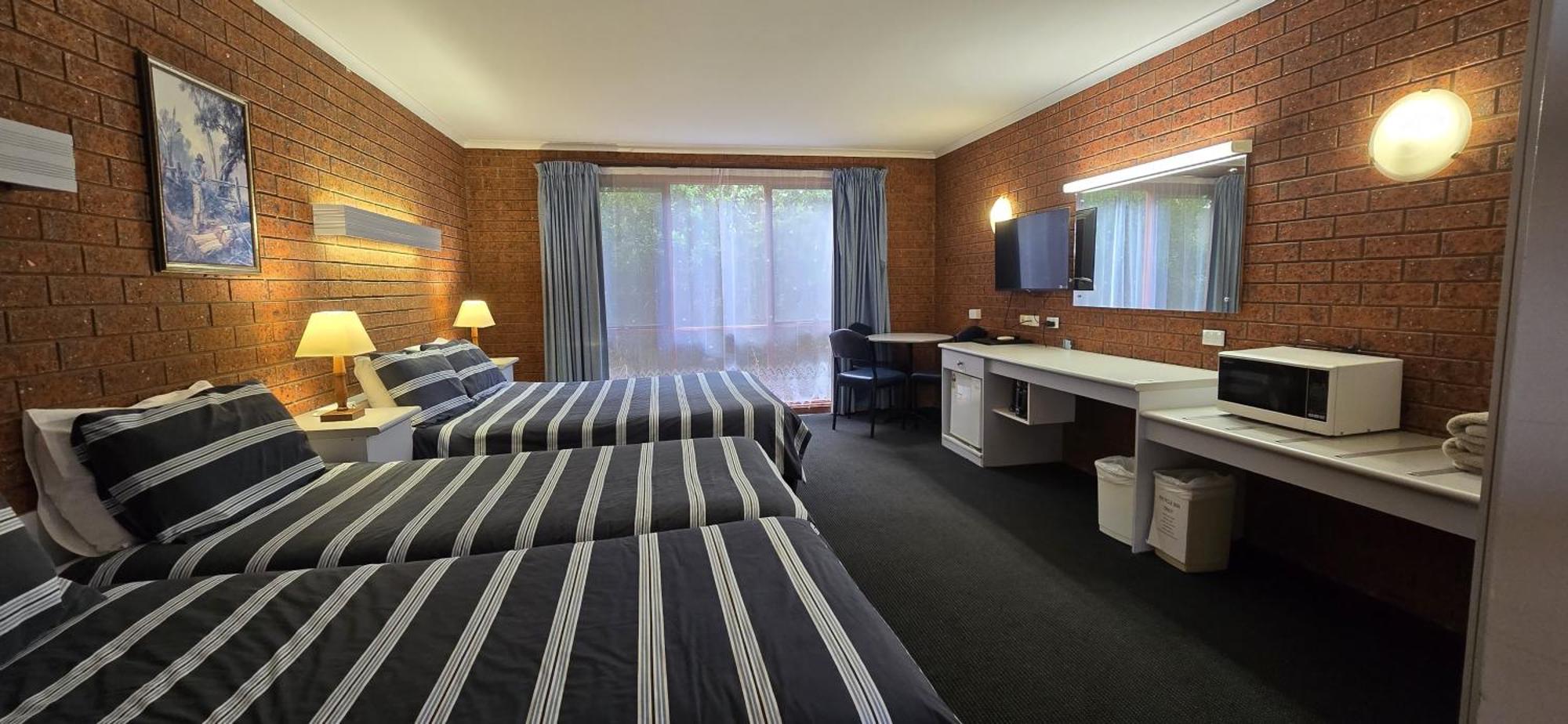 Whalers Rest Motor Inn Портланд Екстериор снимка